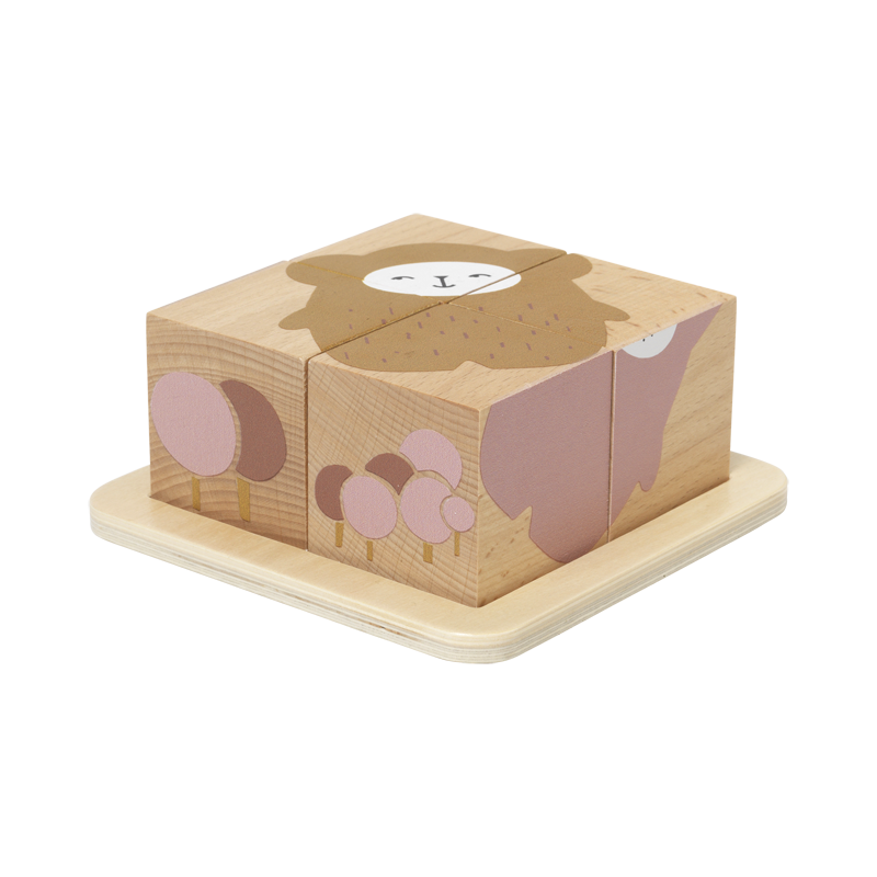Puzzle en bois - cubes